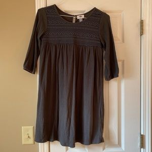 Girls cute gray Old Navy dress. Size XL/14. Perfect condition.